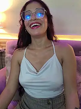 Chat XXX en directo de BrianaGaging