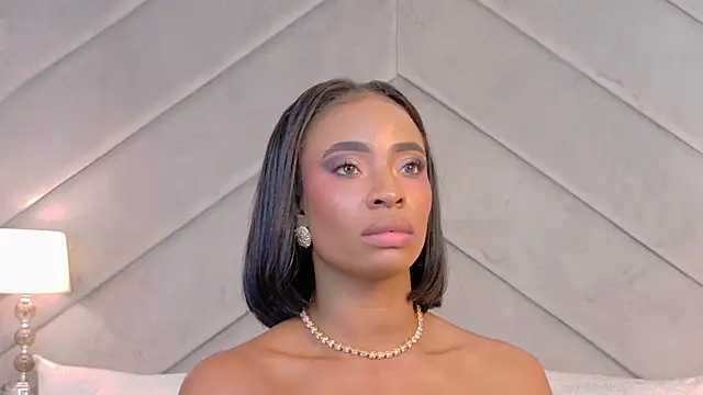 TylaGibs' Live XXX Chat
