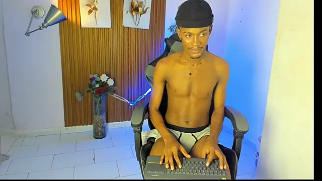 צ'אט XXX בשידור חי של Ikaro_blue