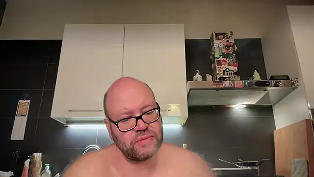 theitalianbear Live XXX-Chat