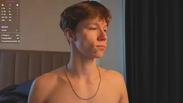 XXX chat uživo modela cuMte_boy