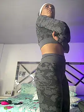 XXX chat uživo modela maybelline69
