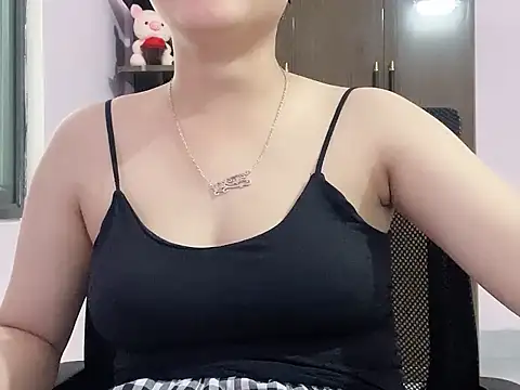 ThuPhuong858 – Live XXX-chat