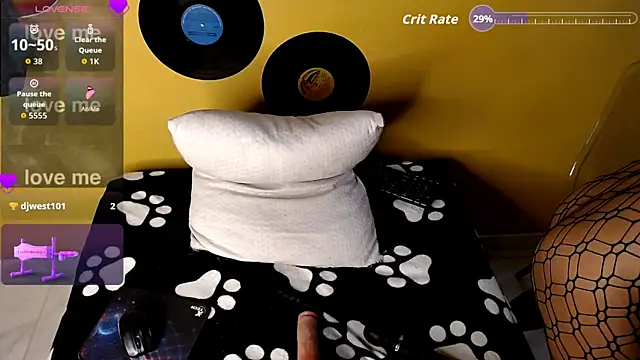 Chatroom XXX en direct de lilithevil32