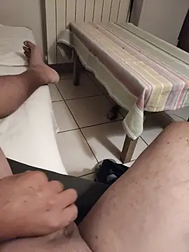 Corref – Naživo XXX chat