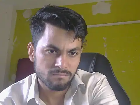 Czat XXX na żywo – Stubborndesiboy