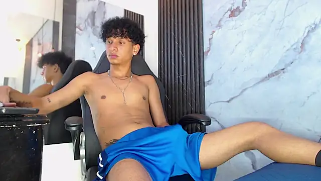 Chat XXX ao vivo de BlakeSttone