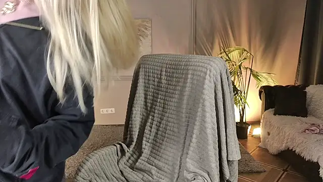 Jes_Solar লাইভ XXX চ্যাট