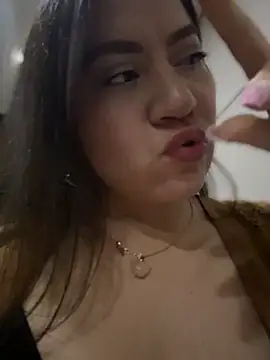 Bella_Pascualina's Live XXX Chat
