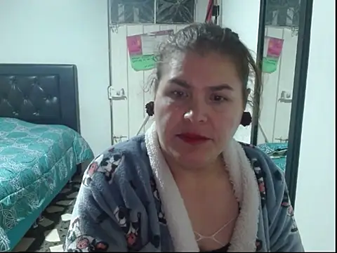 XXX chat uživo modela Pao_vi
