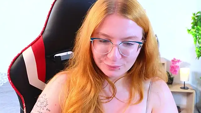 Chat +18 de AliceBrightside ao vivo