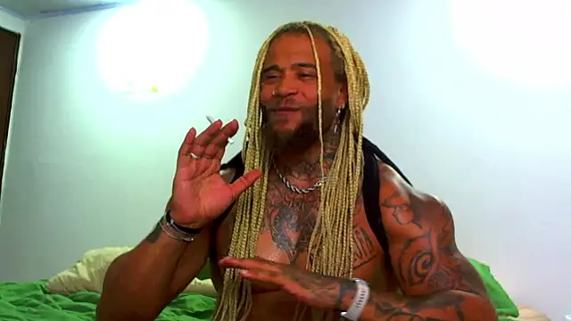 ragnar0825 live XXX chat