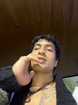 Crisloverrr Live XXX Chat