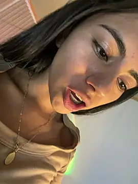 Chatroom XXX en direct de Lilybeeth