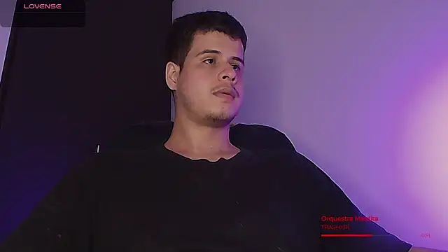 دردشة BjornSteel الجنسية المباشرة