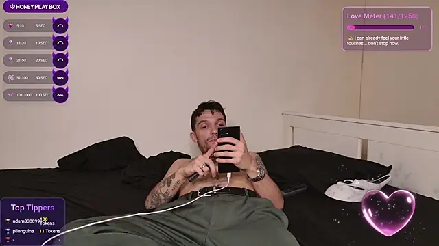 JackDesFeux's Live XXX Chat