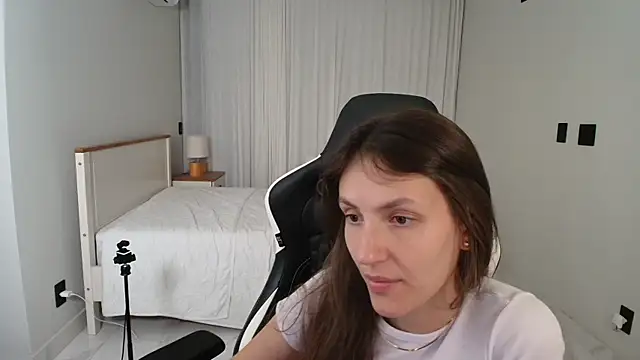 upssnowy Chat XXX live