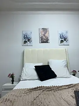 ELAINE_xXxX's Webcam Show