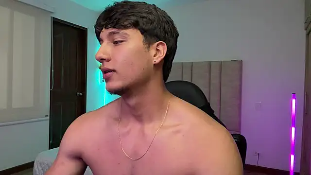 CHRIS_MORGAN1 Obrolan Langsung XXX