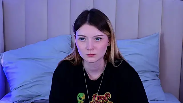 AlyssFrostのライブXXXチャット
