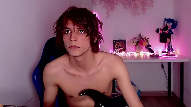 oli_dusk Webcam show