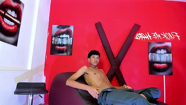 BOUL_GUYS Chat XXX in diretta
