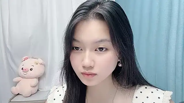צ'אט XXX בשידור חי של Abby686868