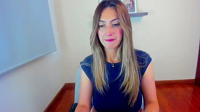 Chatroom XXX en direct de Velourmuse