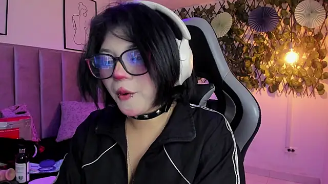 Kitty_Gangn Live XXX chat
