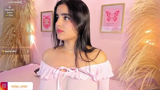 MiaaCarter_ Chat XXX in diretta