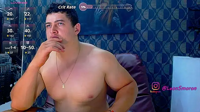 Leonsmoron's Live XXX Chat