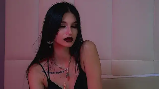 XXX chat uživo modela BeverlyMost