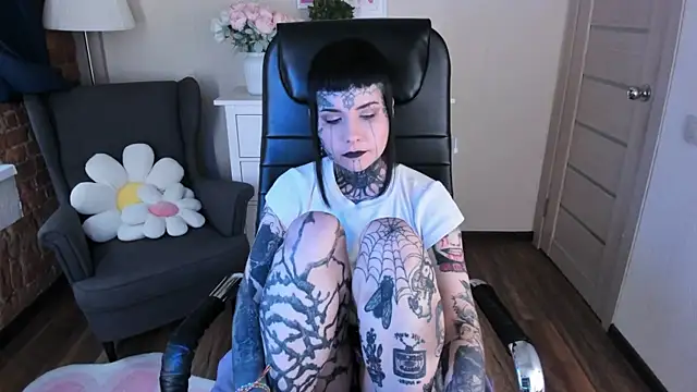 Živý XXX chat Bloood__Mary