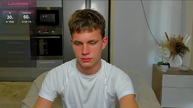 m0neyken Live XXX-chat