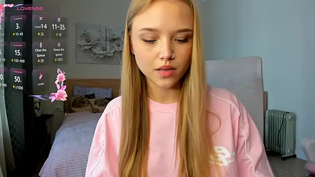 Chat +18 de flooora_0 ao vivo