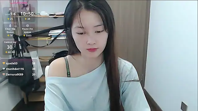 Mimi-cnbaby's Live XXX Chat