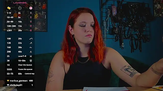 Serve_to_Alexa's Live XXX Chat
