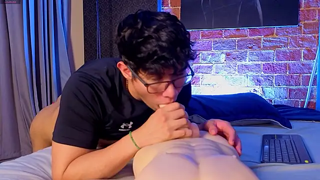 GrayAndrews 라이브 XXX 채팅