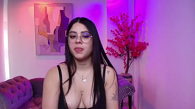 Chat XXX en directo de Julie_vancouver