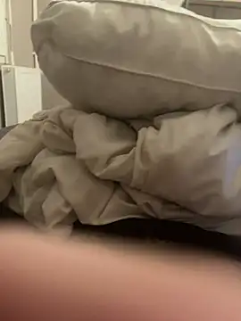 slim23146 Show Webcam