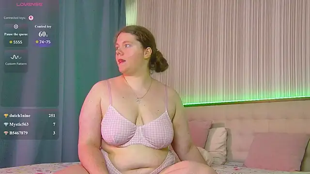RubyValen Live XXX Chat
