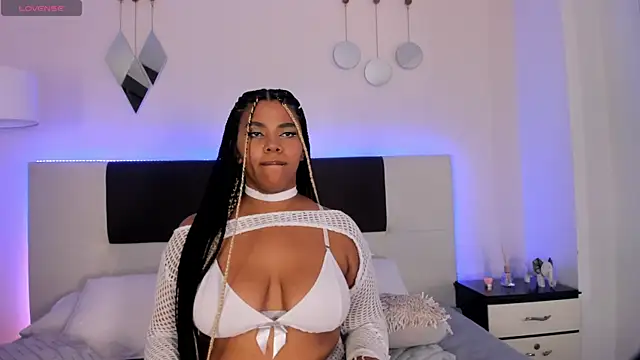 Sky_Lorenn Live XXX chat