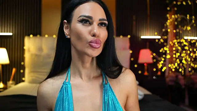 KatiaDivine 라이브 XXX 채팅