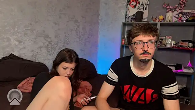 t_files_x Chat XXX in diretta