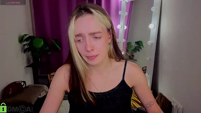 Czat XXX na żywo – R0cket_bunny