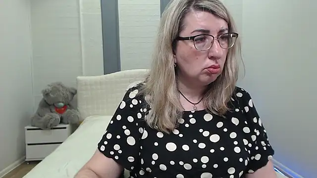 KKMimiKKn Live XXX chat