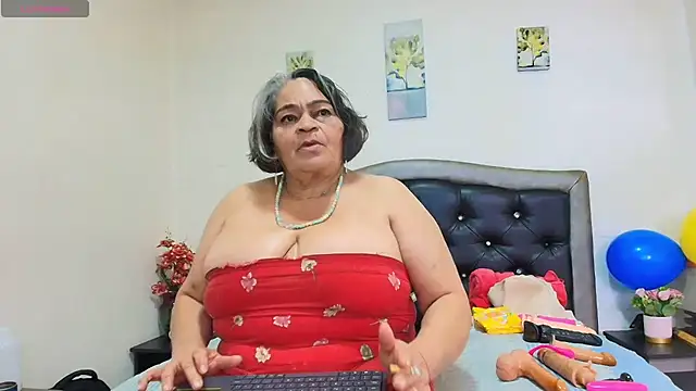 QueenMatturex Chat XXX in diretta