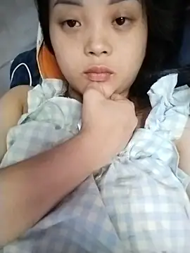 Girl-sex01 live XXX chat