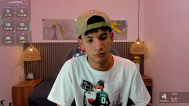 JDWhite18 – Naživo XXX chat