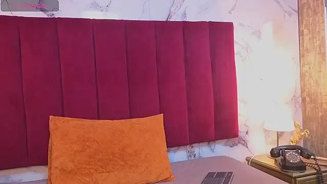 JESSYCORTES 即時 XXX 聊天